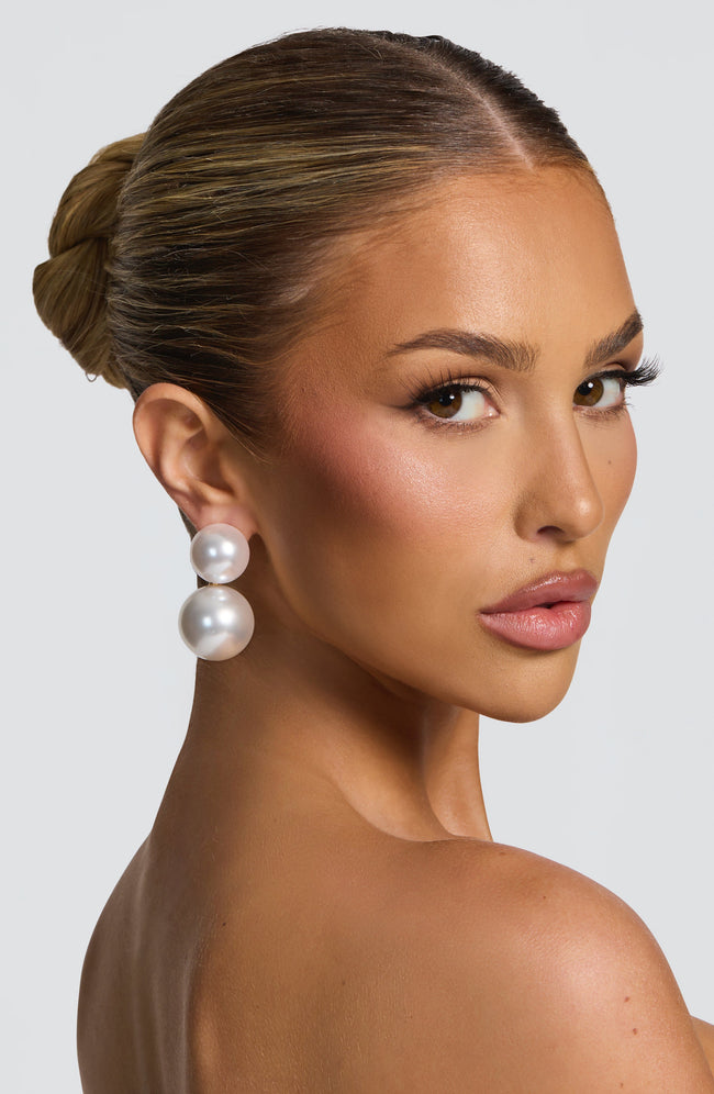 Aria Earrings - Pearl Hover Image